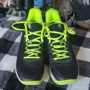 Steph Curry Black and Neon 3Z6 Basketball Shoes, Size 11.5